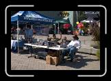 HWF085_vendors