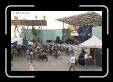 HWF104_crowd